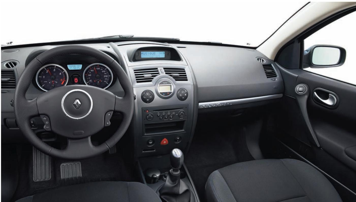 RENAULT MEGANE COUPE-CABRIOLET - EXTÉME - 2