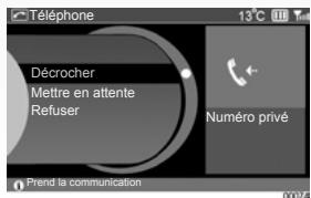 RENAULT SCENIC GPS CNC - TÉLÉPHONIE : Gérer un appel - 8