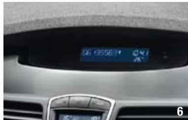 RENAULT NOUVELLE LAGUNA - 6.COMMANDE MAINS LIBRES DE TÉLÉPHONE BLUETOOTH\* - 2