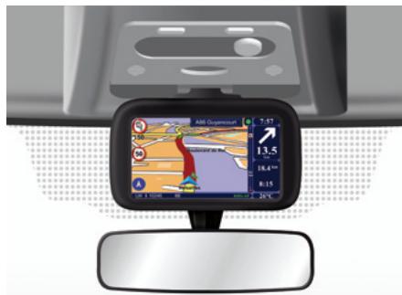 RENAULT CARMINAT TOMTOM ZE LIVE - Définition - 1