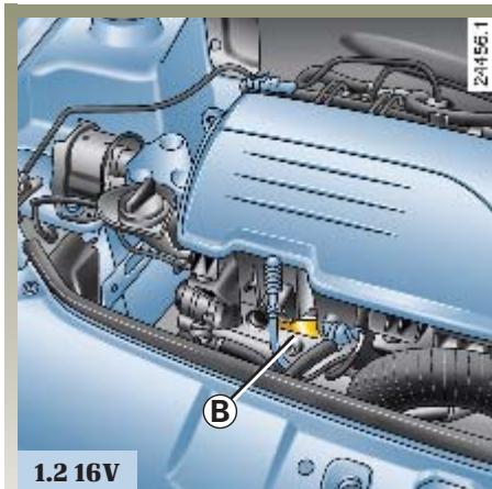 RENAULT CLIO 2 - PLAQUES D'IDENTIFICATION (suite) - 3