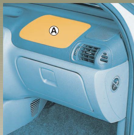 RENAULT CLIO 2 - DISPOSITIFS DE RETENUE COMPLEMENTaires À LA CEINTURE AVANT (suite) - 1