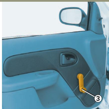 RENAULT CLIO 2 - Responsabilité du conducteur - 1
