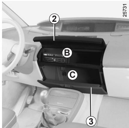 RENAULT ESPACE IV - Porte-canettes E - 2