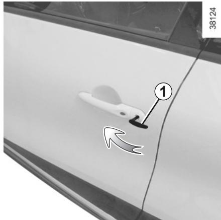 RENAULT CAPTUR 2013 - Verrouillage/Déverrouillage des portes de l'extérieur - 1