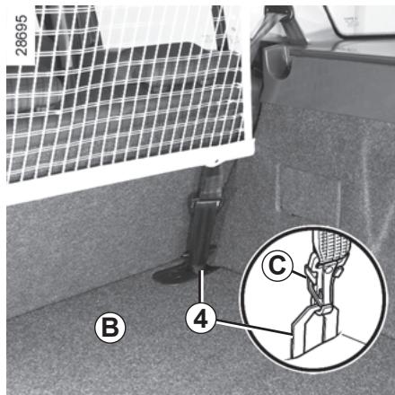 RENAULT CLIO 3 2010 - Pose du filet de séparation A derrière la banquette arrière - 1