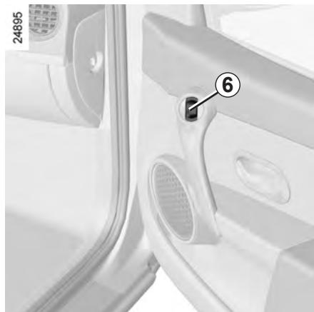 RENAULT CLIO 3 2010 - De la place conducteur - 1