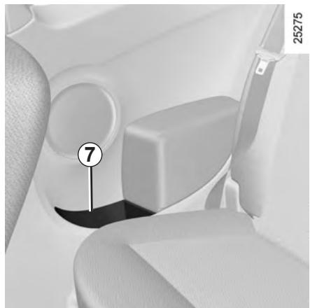 RENAULT CLIO 3 2010 - RANGEMENTS, AMÉNAGEMENTS HABITACLE (3/4) - 2