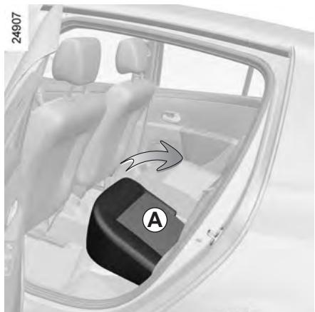RENAULT CLIO 3 2010 - BANQUETTE ARRIÈRE : fonctionnalités (1/2) - 1