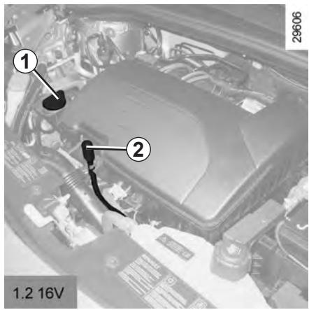 RENAULT CLIO 3 2010 - NIVEAU HUILE MOTEUR : appoint, remplissage (1/2) - 1