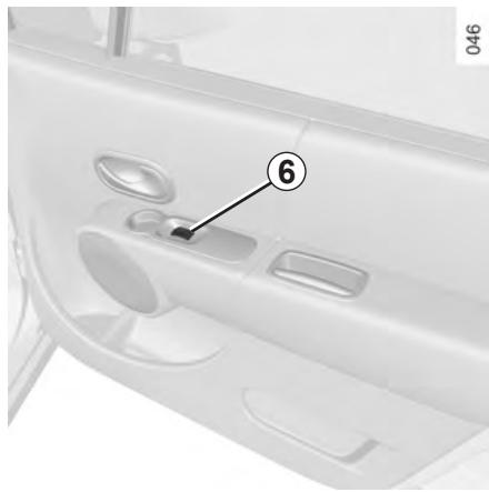 RENAULT GRAND MODUS 2011 - Place conducteur - 1