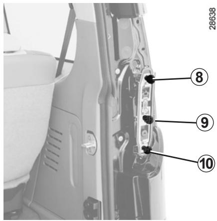 RENAULT KANGOO BE BOP 2011 - FEUX ARRÈRE : remplacement des lampes (2/2) - 2