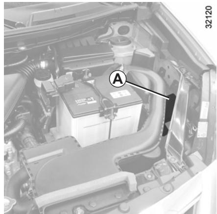 RENAULT KOLEOS 2011 - Affectation des fusibles (la présence des fusibles DÉPEND DU NIVEAU D'ÉQUIPEMENT DU VÉHICULE) - 1