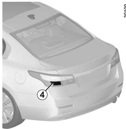 RENAULT LATITUDE 2011 - FEUX ARRÈRE ET RÉPÉTITEURS : remplacement des lampes (1/3) - 4