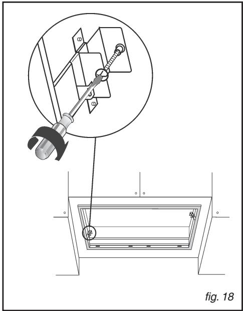 SAUTER SHG 89 WF1 - Démontage de l'appareil (seulement pour le modèle SHG879) - 1