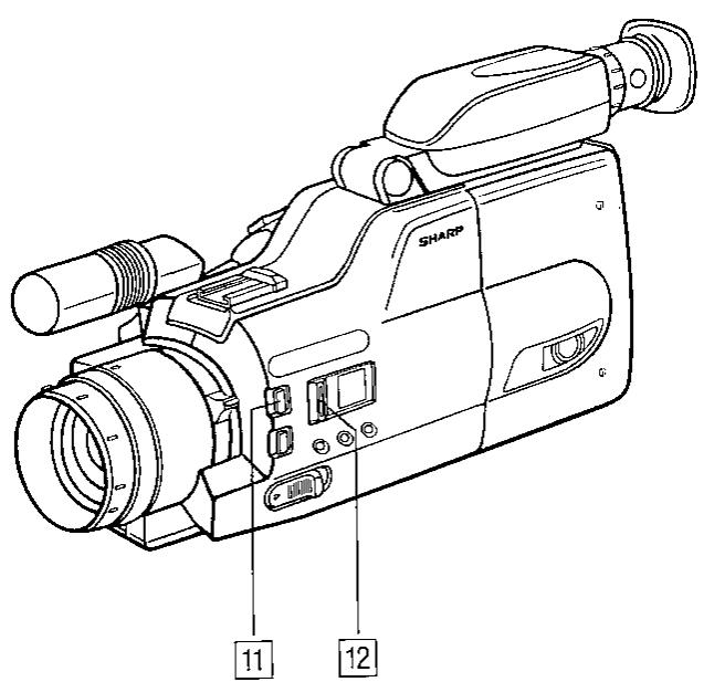 SHARP VL-C8000S - Vue de trois quarts avant - 2