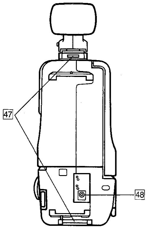 SHARP VL-SX80 - Vue de trois quarts arrêté - 2