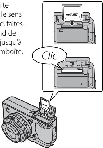 FUJIFILM PREMIUM X-PRO1 - Insérez la carte mémoire. - 1