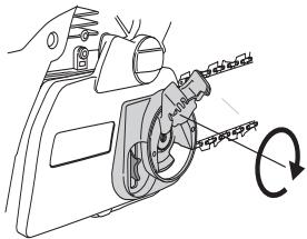 HUSQVARNA 350 - Ketting strekken - 12