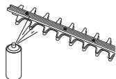 HUSQVARNA 122HD60 - Schoonmaken en smeren - 3