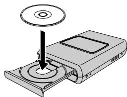 JVC CU-VD20UE - Inserimento di un disco - 1