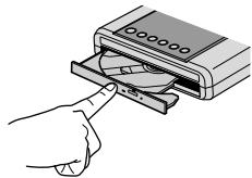 JVC CU-VD50EX - Chiudere il cassetto - 1