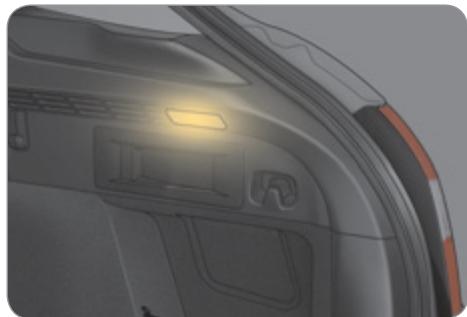 CITROEN C4 II - ÉCLAIRAGE DE COFFRE - 1