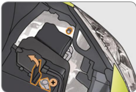 CITROEN C3 PICASSO 2011 - Accès à la batterie - 1