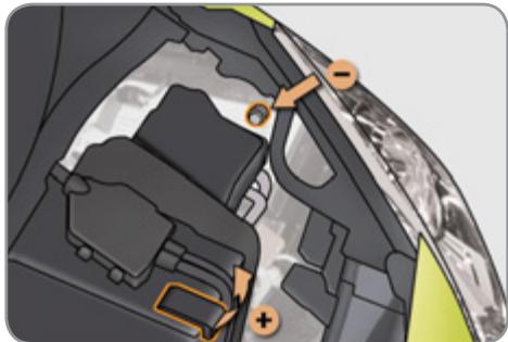 CITROEN C3 PICASSO 2011 - Recharger la batterie avec un chargeur de batterie - 1