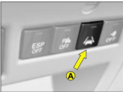 CITROEN C4 1 2006 - Niveau additif gasoil - 1