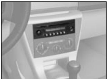 CITROEN C4 1 2006 - Dépose (modèle 5 portes) - 4
