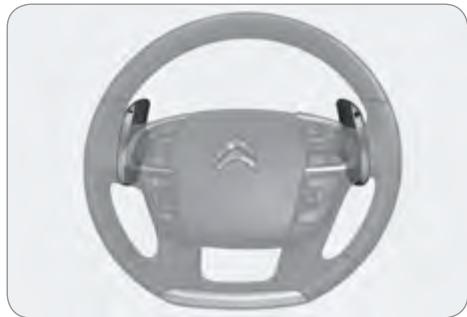 CITROEN C4 2 2010 - Commandes sous-volant - 1