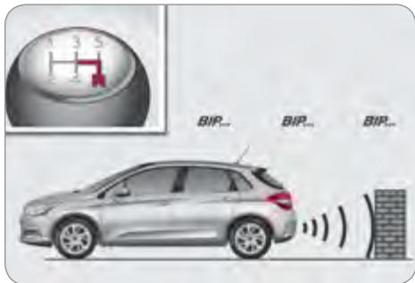 CITROEN C4 2 2010 - Aide au stationnement arrière - 1