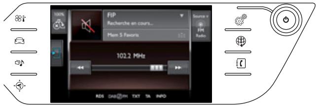 100% FIP Recherche en cours... Main 5 Favorites 102.2 MHz RDS GAS/PH TXT TA INFO