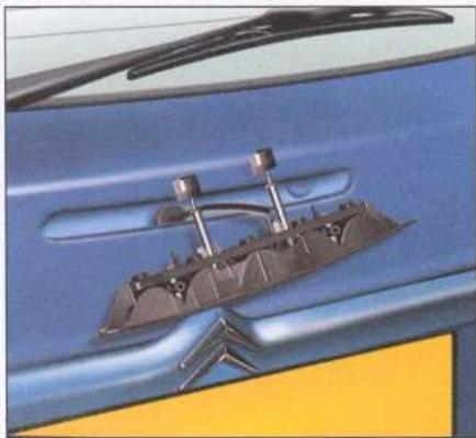 CITROEN XSARA 2003 - CHANGEMENT DE LAMPES - 1