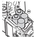 OLYMPUS FL-600R - Wkladanie baterii/akumulatorów - 2