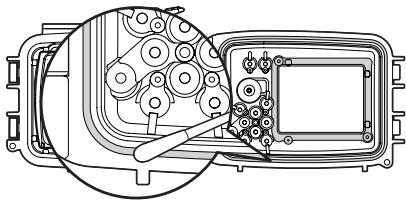 OLYMPUS PT-041 - Remove any sand, dirt, etc. - 2