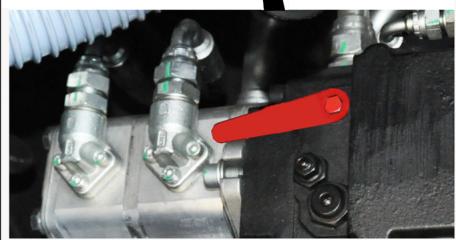 KARCHER KM 150 500 R D - Déplacement de la balayeuse sans autopropulsion - 2