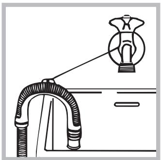 HOTPOINT AQ9L 292 U - Raccordement du tuyau de vidange - 2