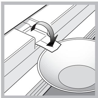 HOTPOINT BCB 333 A VE I/HA - Sbrinare il vano congelatore - 1