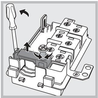 HOTPOINT FZ 101 GP.1 IX F/HA - Fitting the power supply cable - 2