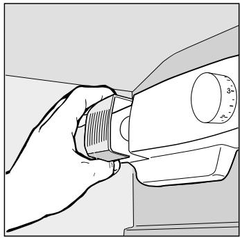 HOTPOINT BO 2324 AAI - Before cleaning the refrigerator, remove the plug from the socket. - 1