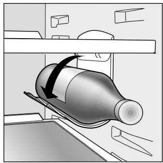 HOTPOINT BO 2324 AAI - What Not to Store in the Refrigerator - 2