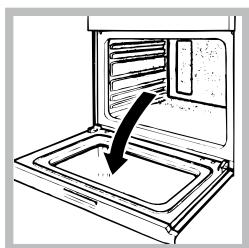 HOTPOINT FK1039ELP 0 X/HA - ! The door of LED INSIDE models cannot be removed. - 1
