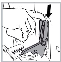 HOTPOINT FK1039ELP 0 X/HA - Per smontare la porta con le cerniere soft closing\*: - 6