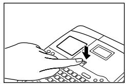 CASIO KL-750 - Pour charger une cassette de bande - 1