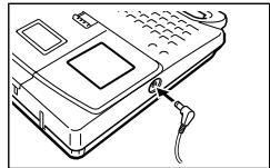 CASIO KL-750 - Pour branchier I'adaptateur CA - 1