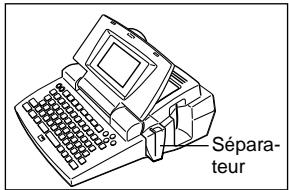 CASIO KL-C500 - Pour enlever la pellicule arrière avec le séparateur intégré - 1