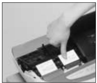 CASIO TE-2000 - Installer les trois piles de sauvegarde (suite). - 3