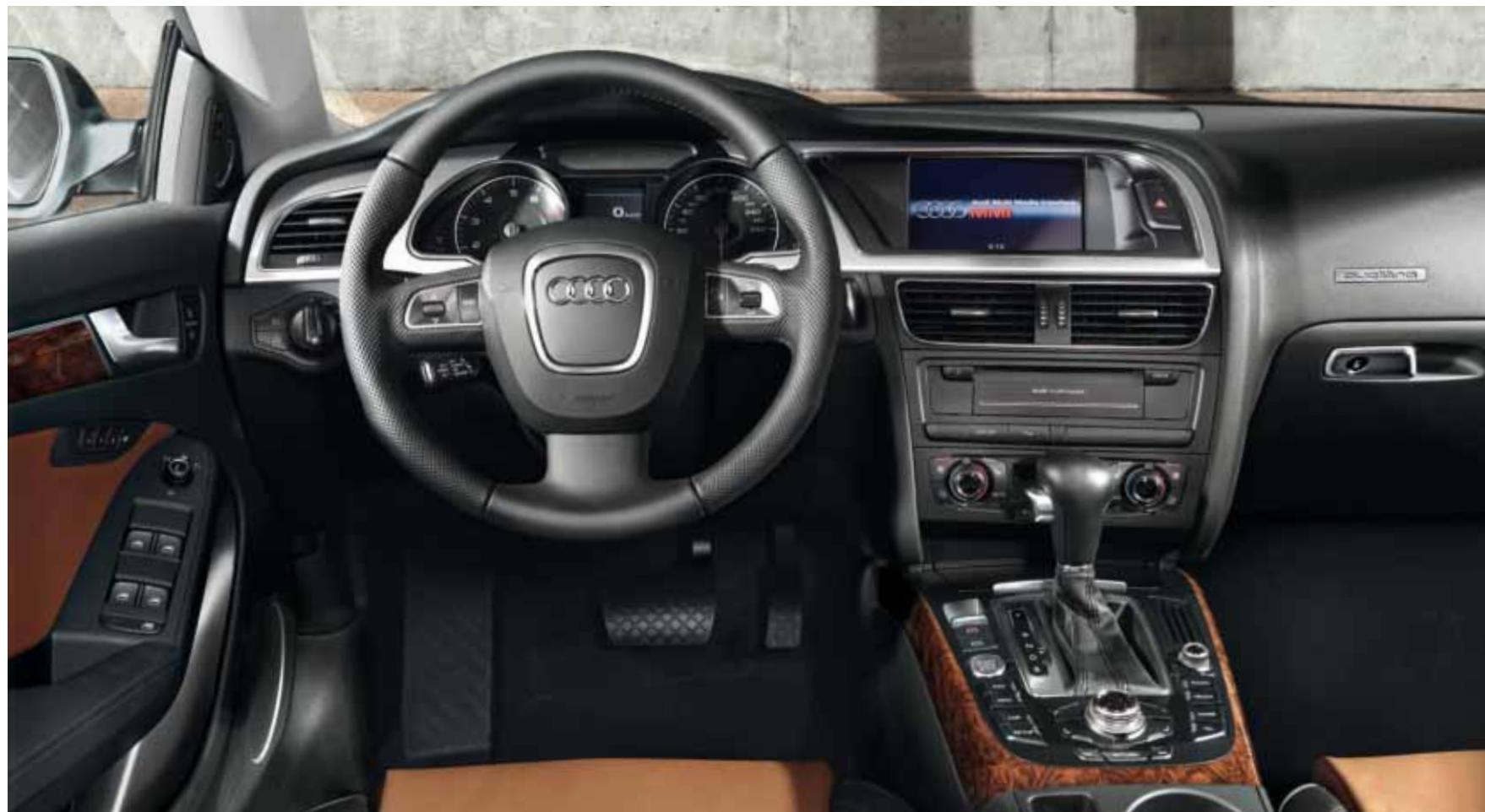 AUDI A5 SPORTBACK - En un instant, la forme devient fascination. - 17